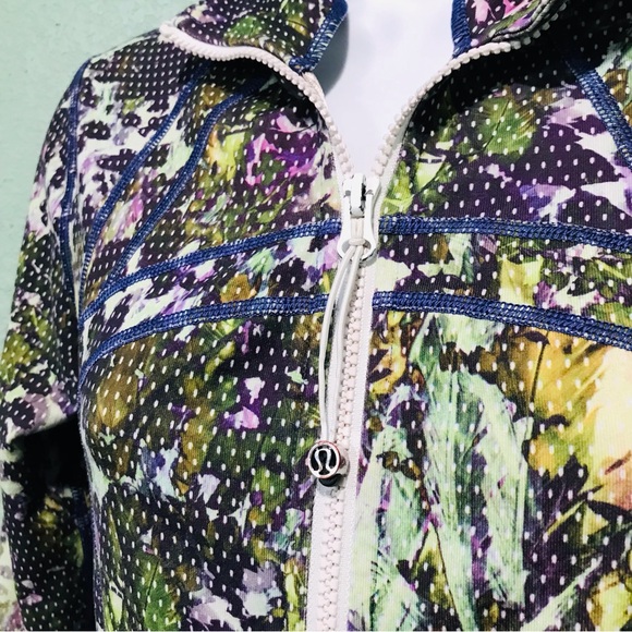 Lululemon Define Jacket Floral Sport White Multi Sz 6 - Picture 7 of 13